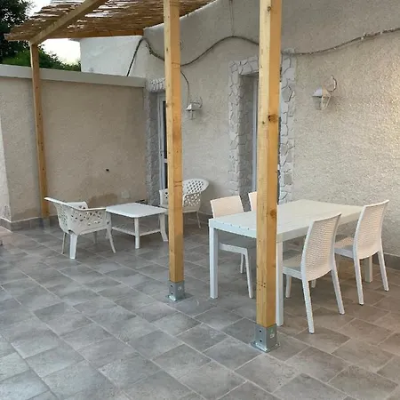 Seaside Temporary House